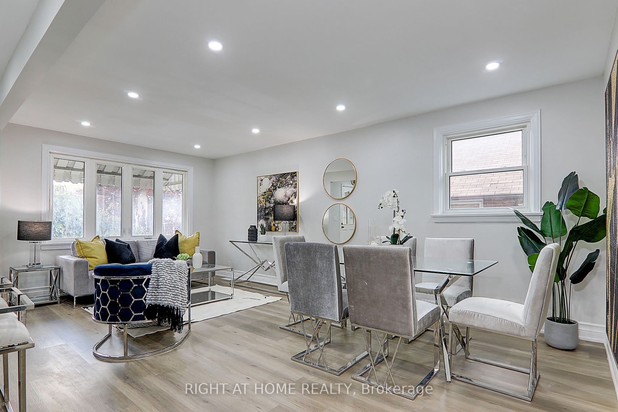 Photo 65 of 19 Stellarton Road, Scarborough, Clairlea-Birchmount — HOMEH