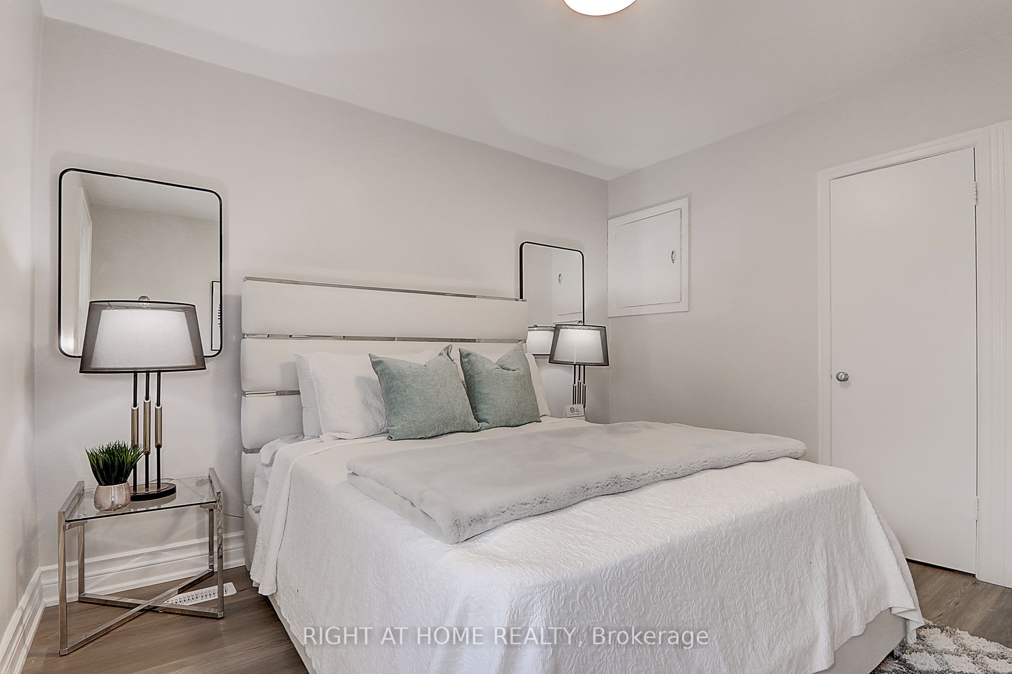 Photo 70 of 19 Stellarton Road, Scarborough, Clairlea-Birchmount — HOMEH