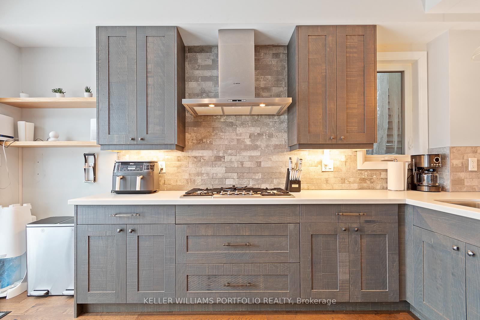 Photo 15 of 201 Boulton Avenue, Toronto, South Riverdale — HOMEH