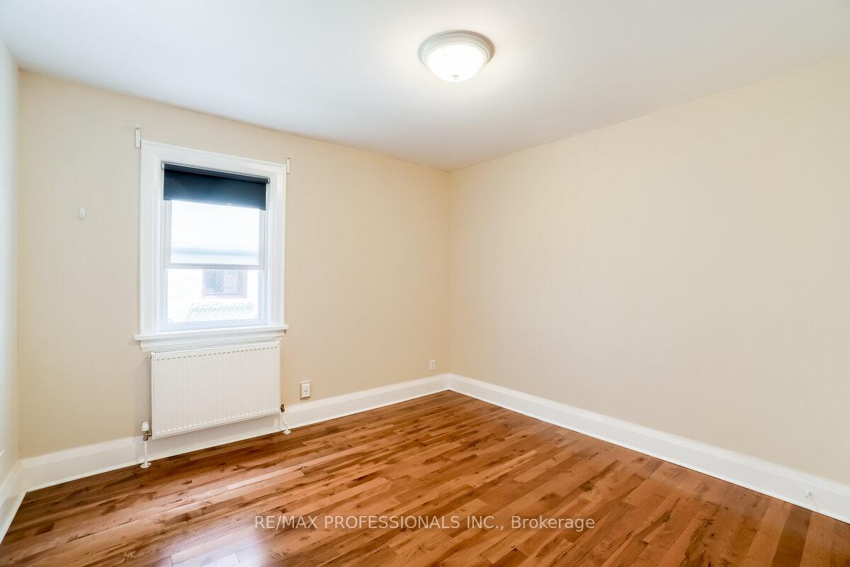 Photo 25 of Unit 1, 323 Walmer Road, Toronto, Casa Loma — HOMEH