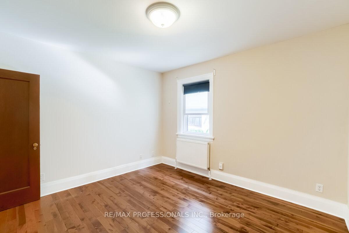 Photo 24 of Unit 1, 323 Walmer Road, Toronto, Casa Loma — HOMEH