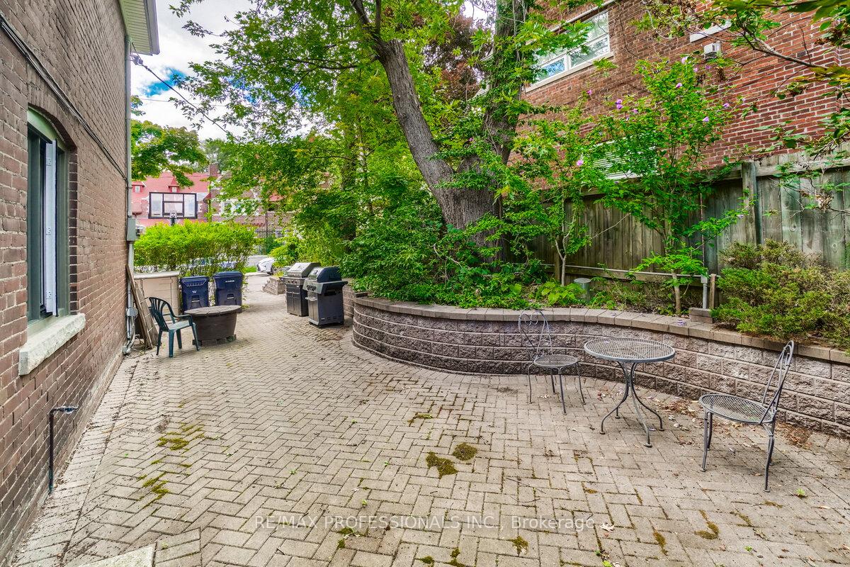 Photo 29 of Unit 1, 323 Walmer Road, Toronto, Casa Loma — HOMEH