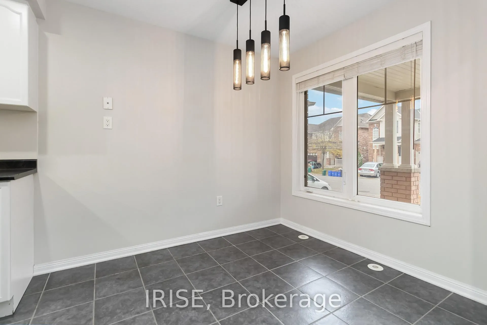 Photo 6 of 703 Rayner Court, Milton, Harrison — HOMEH