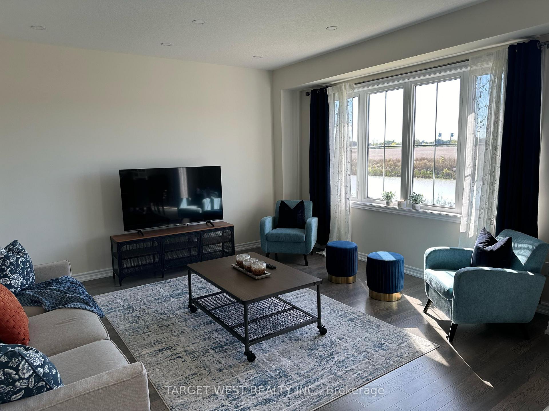 Photo 11 of 209 Vanilla Trail, Thorold, Rolling Meadows — HOMEH