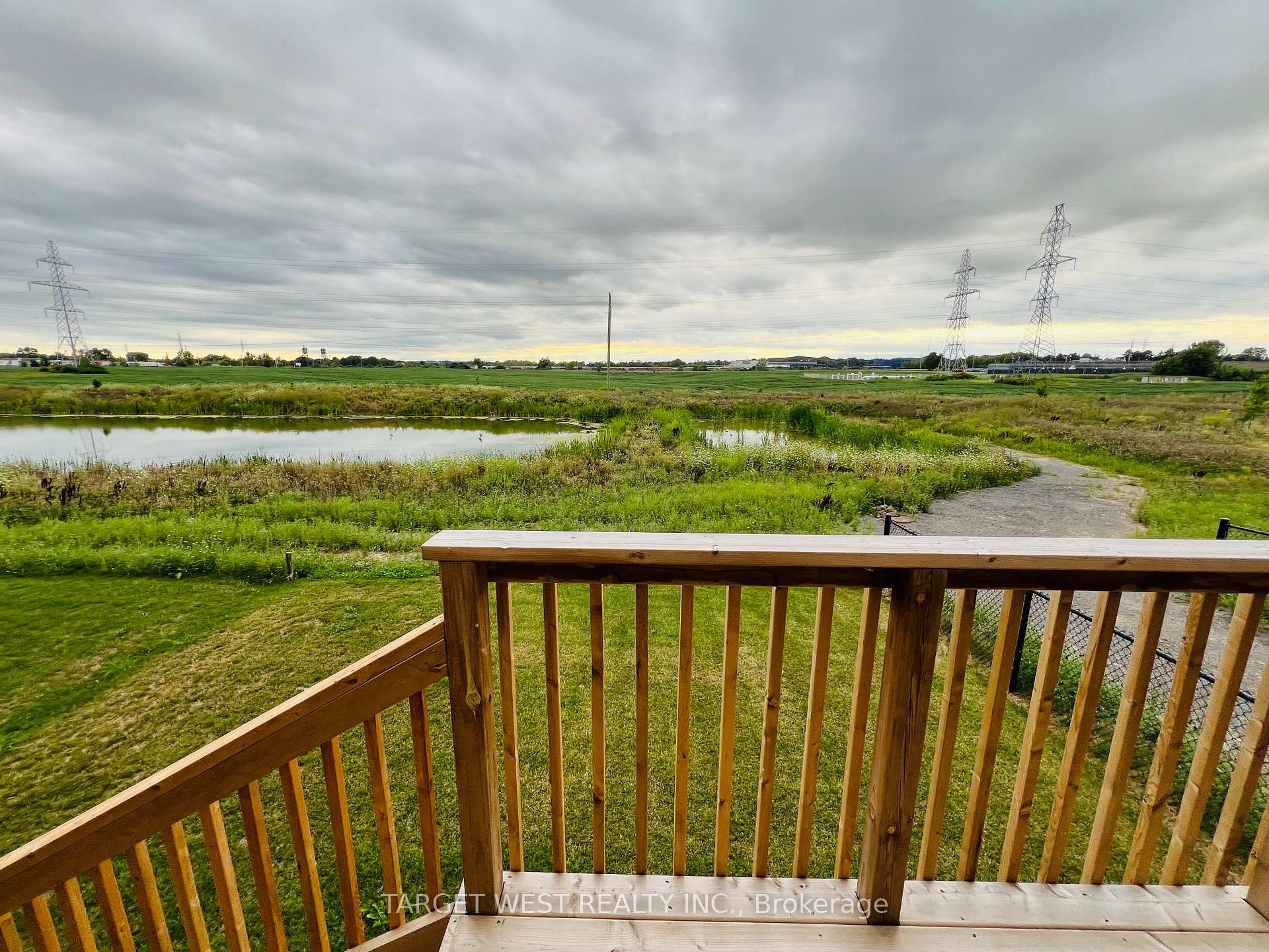 Photo 24 of 209 Vanilla Trail, Thorold, Rolling Meadows — HOMEH