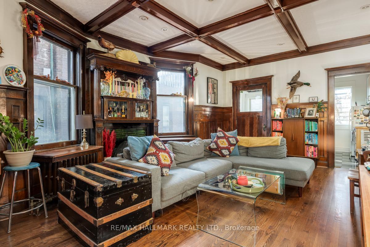 Photo 10 of Unit Main, 368 Palmerston Boulevard, Toronto, Palmerston-Little Italy — HOMEH