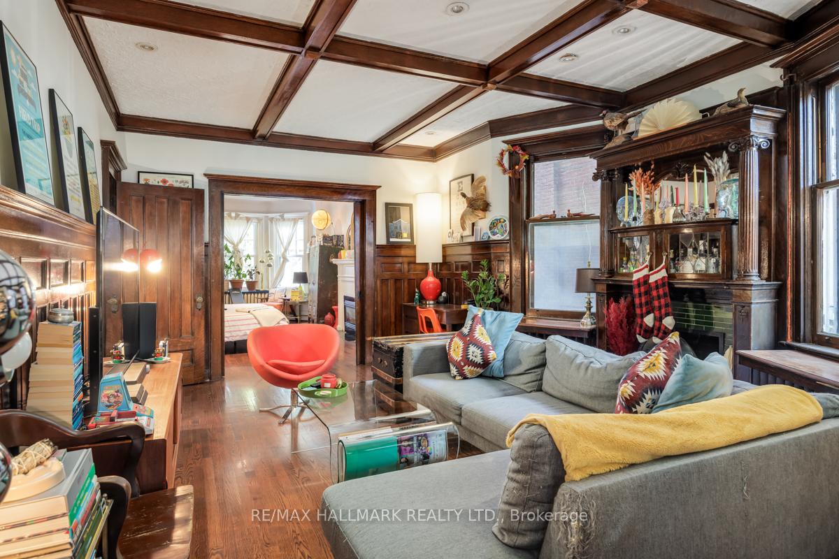 Photo 11 of Unit Main, 368 Palmerston Boulevard, Toronto, Palmerston-Little Italy — HOMEH