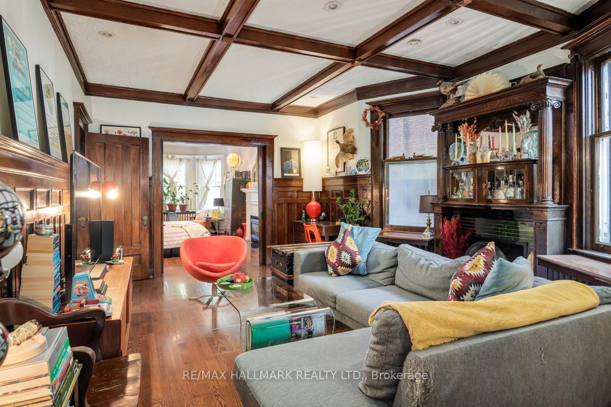 Photo 12 of Unit Main, 368 Palmerston Boulevard, Toronto, Palmerston-Little Italy — HOMEH