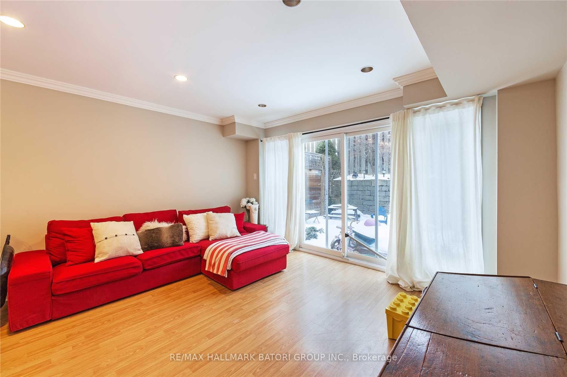 Photo 11 of 38 Alcorn Avenue, Toronto, Yonge-St. Clair — HOMEH