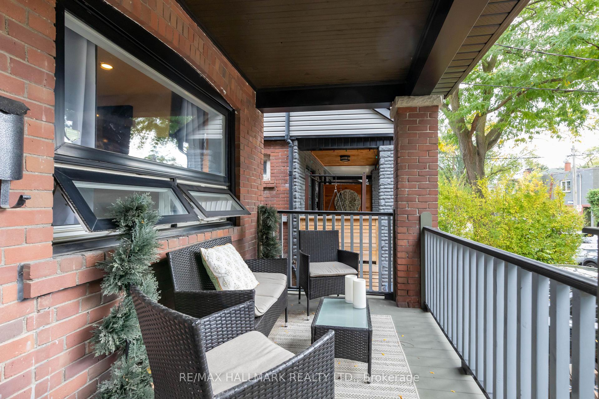Photo 2 of 9 Ashdale Avenue, Toronto, Greenwood-Coxwell — HOMEH