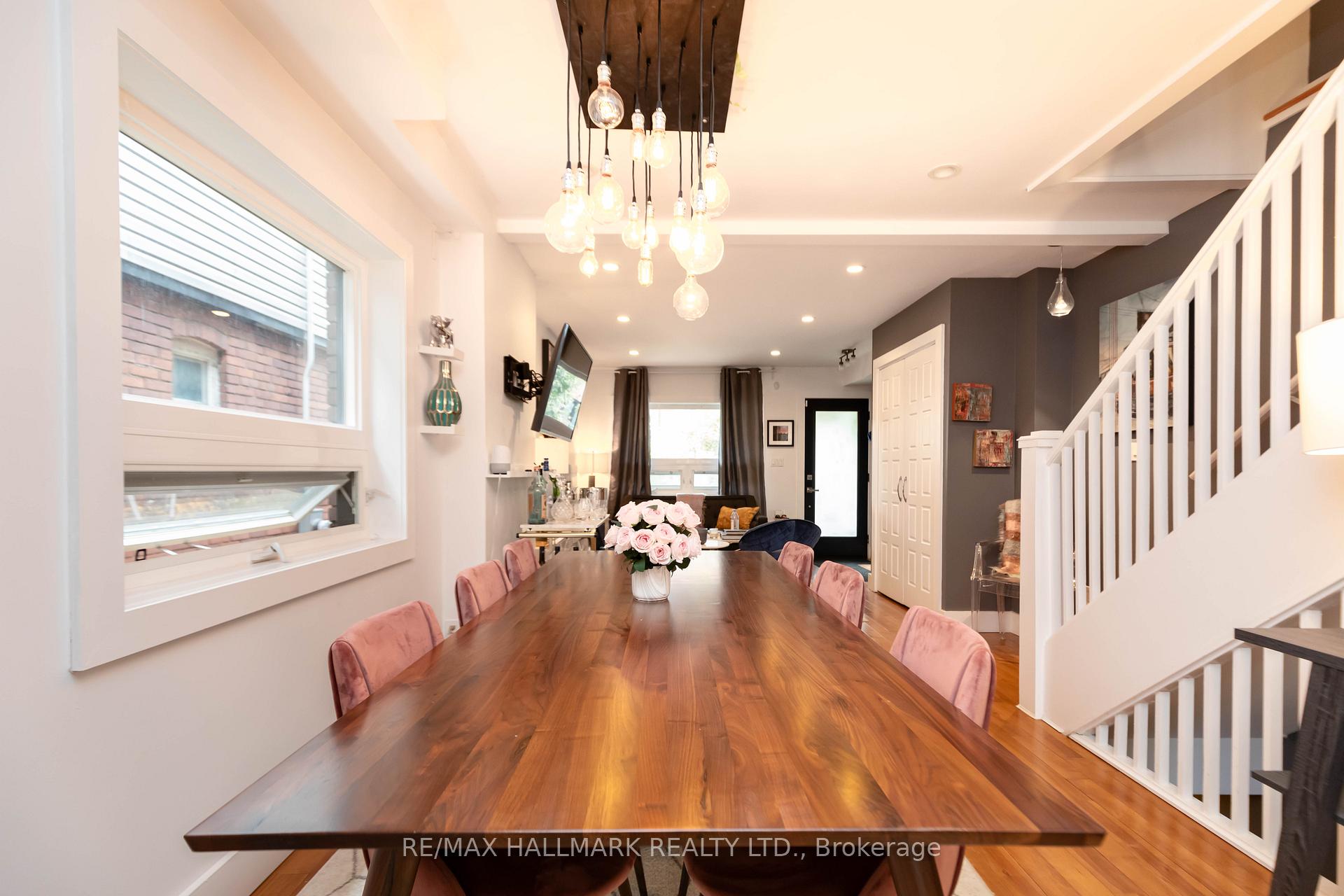 Photo 11 of 9 Ashdale Avenue, Toronto, Greenwood-Coxwell — HOMEH