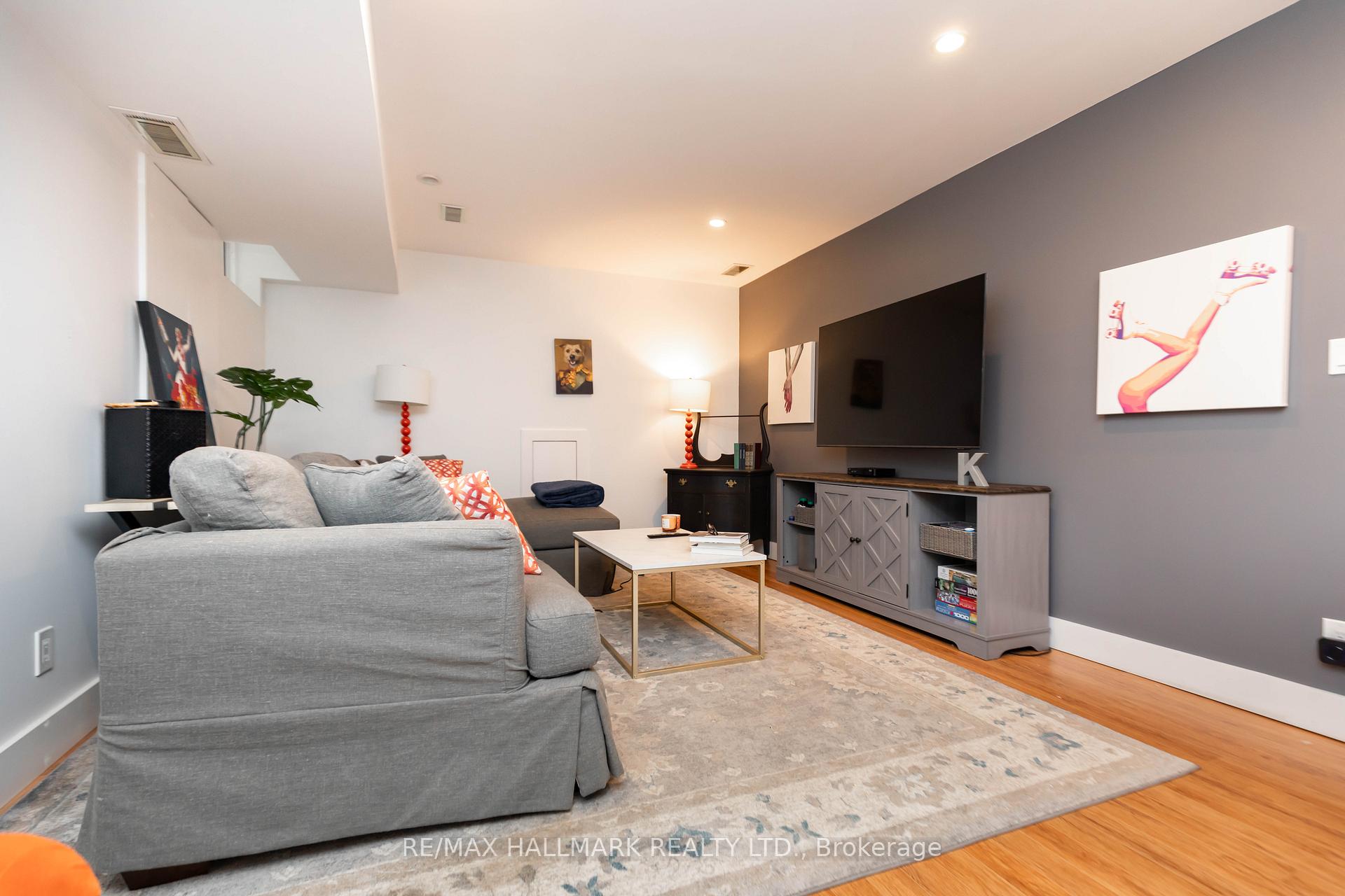 Photo 38 of 9 Ashdale Avenue, Toronto, Greenwood-Coxwell — HOMEH