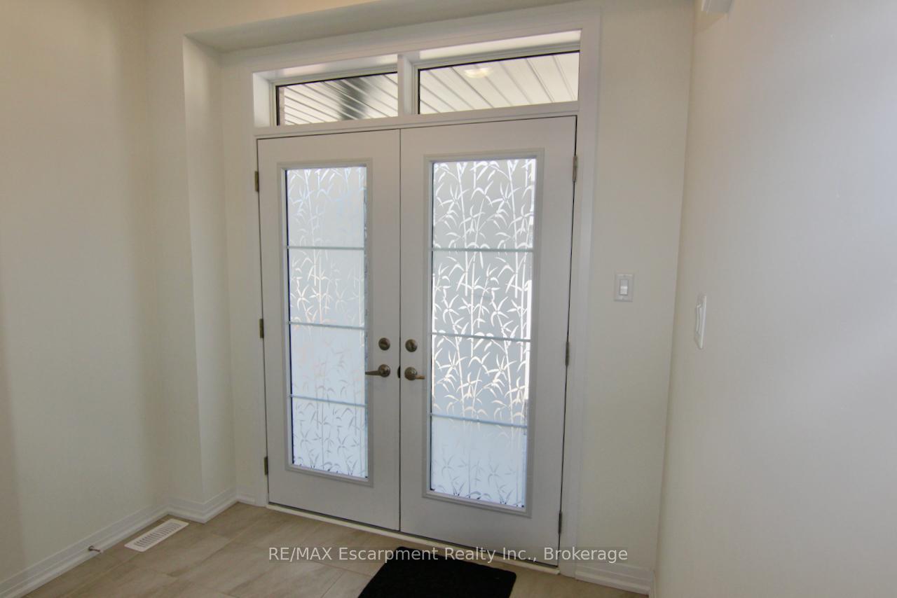 Photo 9 of 261 Velvet Way, Thorold, Rolling Meadows — HOMEH