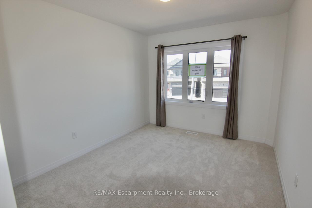 Photo 14 of 261 Velvet Way, Thorold, Rolling Meadows — HOMEH