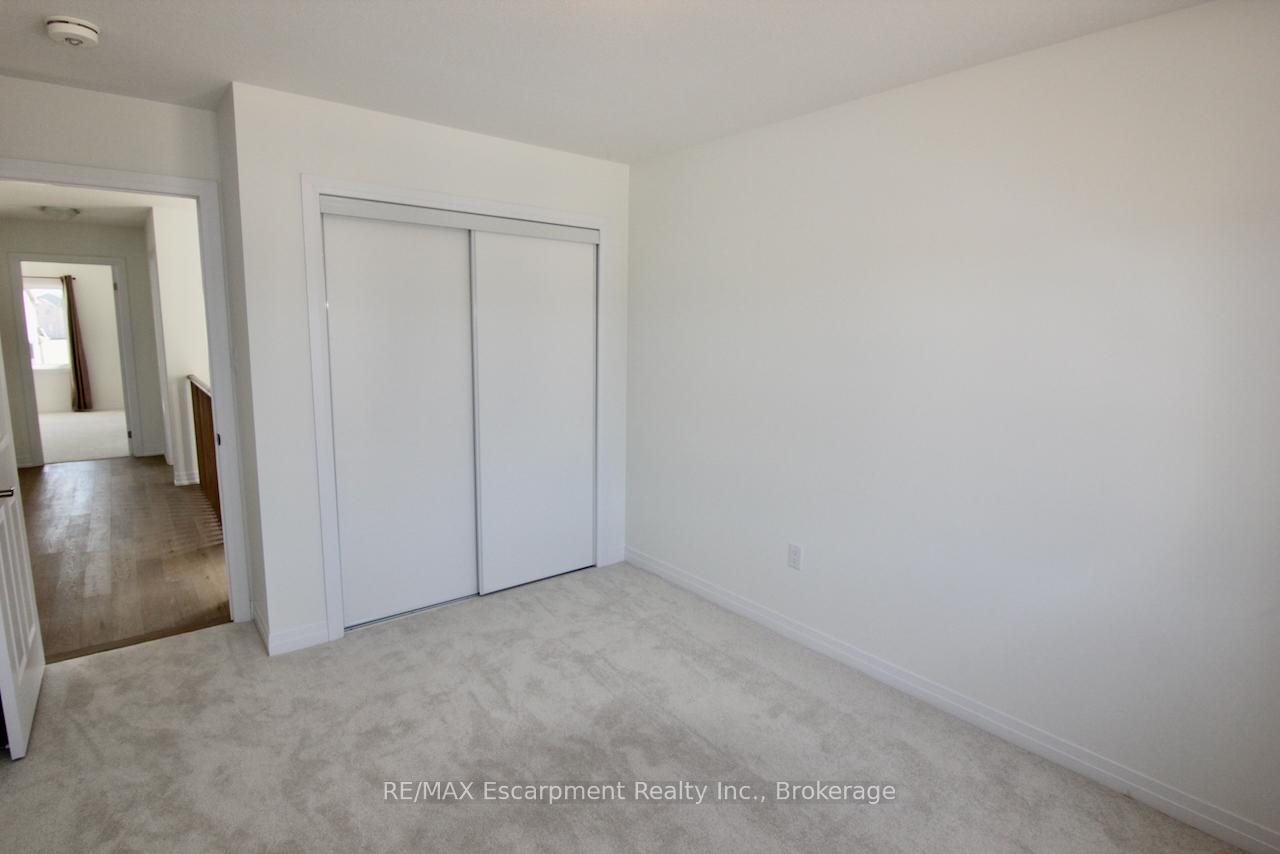 Photo 15 of 261 Velvet Way, Thorold, Rolling Meadows — HOMEH