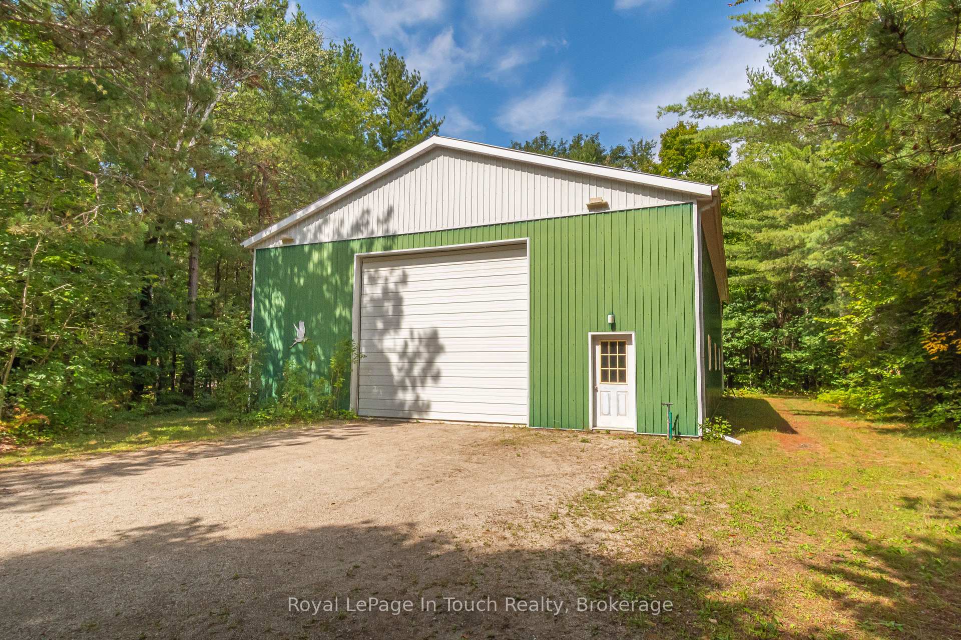 Photo 37 of 229 Dawsons Side Road, Tiny, Rural Tiny — HOMEH