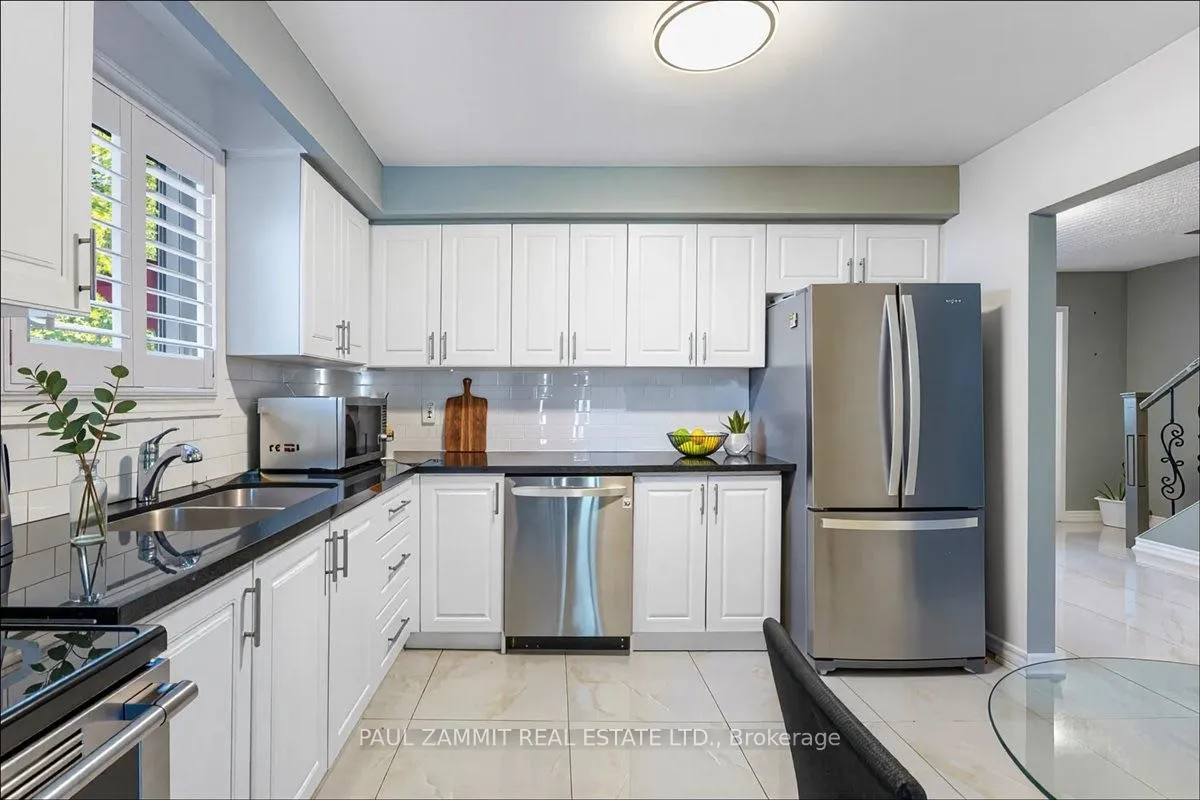 Photo 8 of 175 Simonston Boulevard, Markham, German Mills — HOMEH