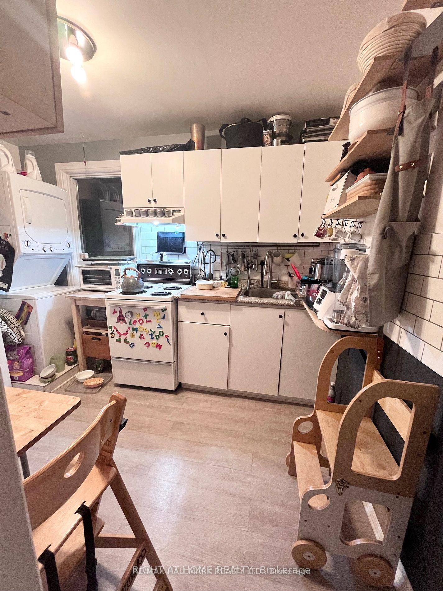 Photo 7 of Unit UPPER, 817 Pape Avenue, Toronto, Danforth — HOMEH