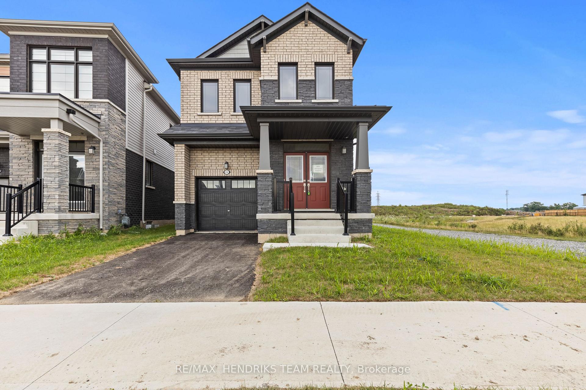 Photo 1 of 456 Barker Parkway, Thorold, Rolling Meadows — HOMEH