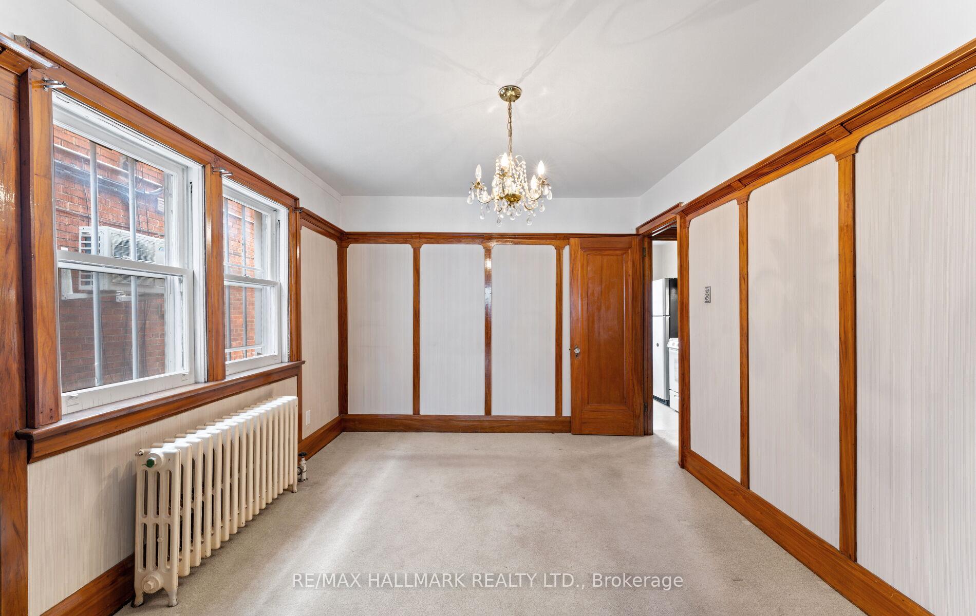 Photo 9 of 21 Kings Park Boulevard, Toronto, Danforth Village-East York — HOMEH
