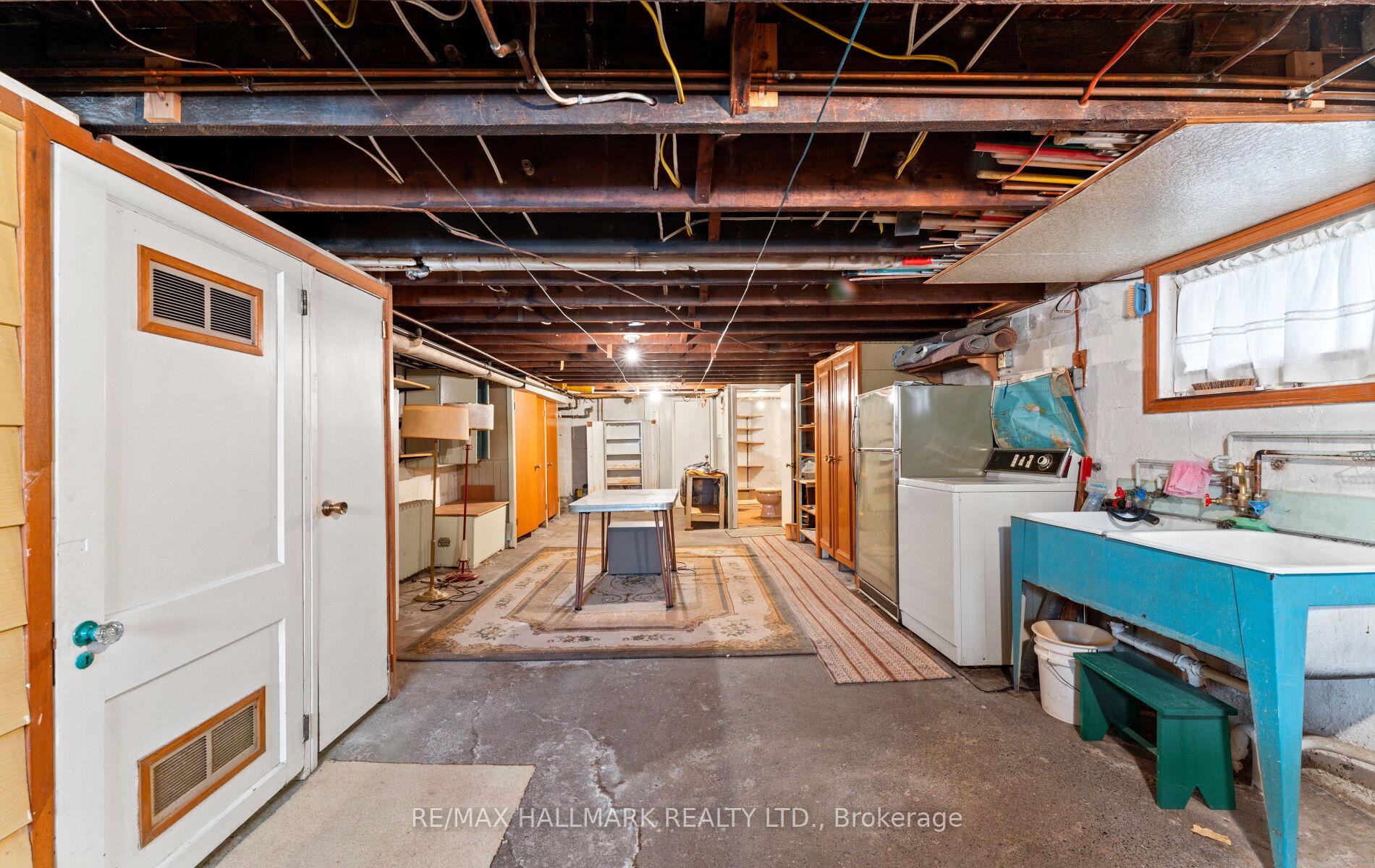 Photo 29 of 21 Kings Park Boulevard, Toronto, Danforth Village-East York — HOMEH