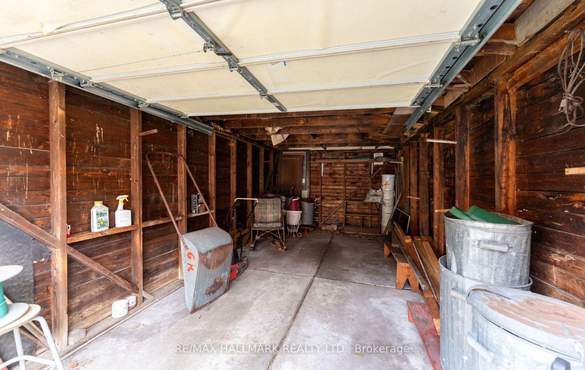 Photo 36 of 21 Kings Park Boulevard, Toronto, Danforth Village-East York — HOMEH