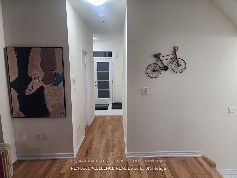Photo 5 of 175 Vanilla Trail, Thorold, Rolling Meadows — HOMEH