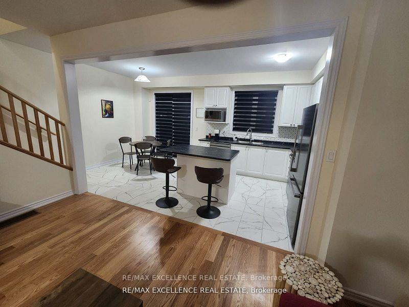 Photo 11 of 175 Vanilla Trail, Thorold, Rolling Meadows — HOMEH