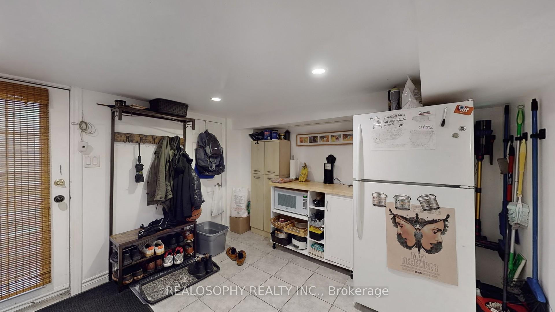 Photo 10 of Unit Lower, 449A Brock Avenue, Toronto, Dufferin Grove — HOMEH