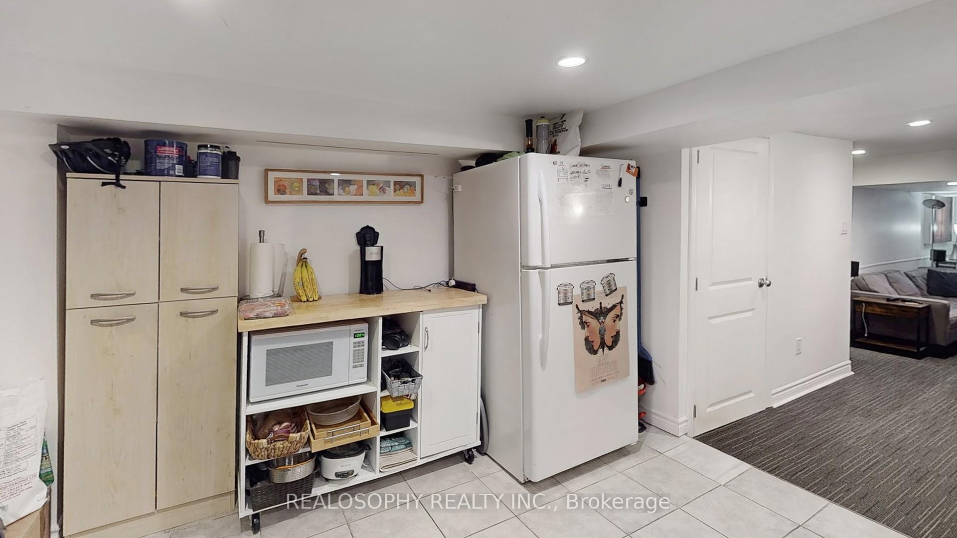 Photo 11 of Unit Lower, 449A Brock Avenue, Toronto, Dufferin Grove — HOMEH