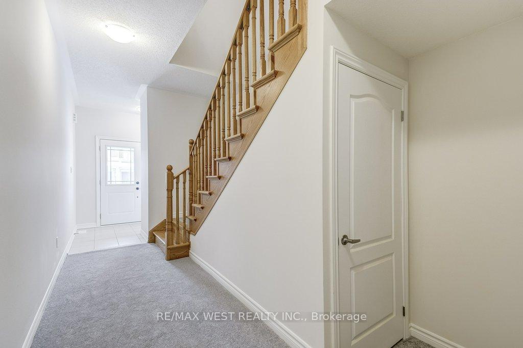 Photo 4 of 86 Baker Street, Thorold, Thorold Downtown — HOMEH