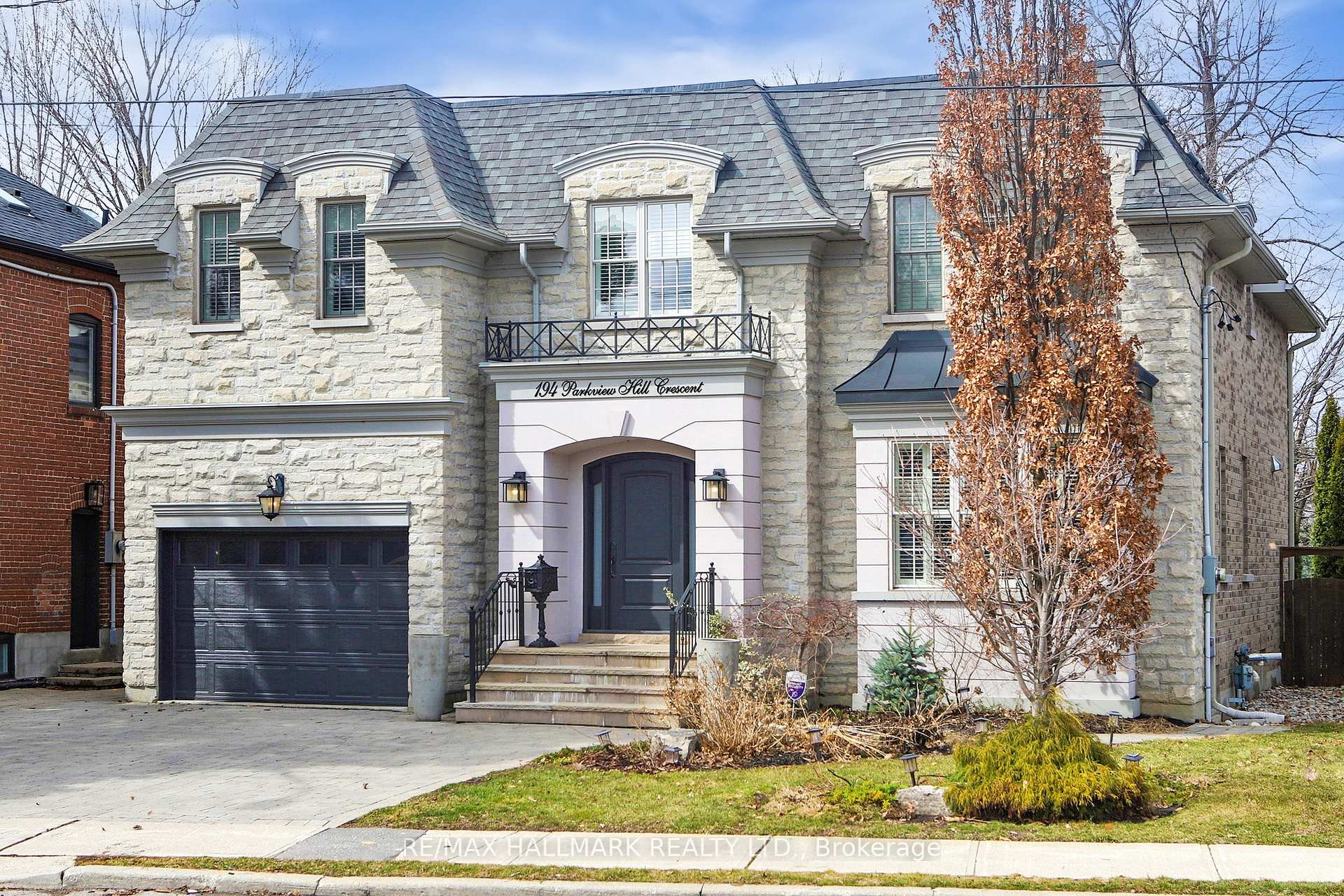 Photo 2 of 194 Parkview Hill Crescent, Toronto, O'Connor-Parkview — HOMEH