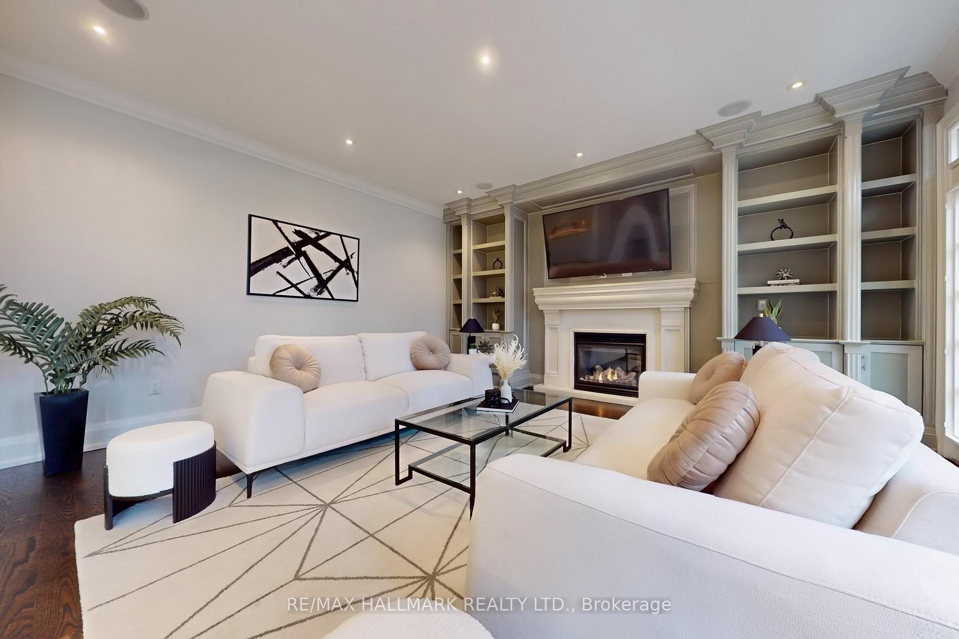 Photo 9 of 194 Parkview Hill Crescent, Toronto, O'Connor-Parkview — HOMEH