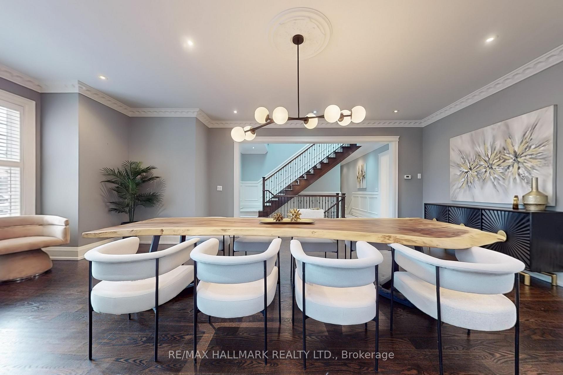 Photo 11 of 194 Parkview Hill Crescent, Toronto, O'Connor-Parkview — HOMEH