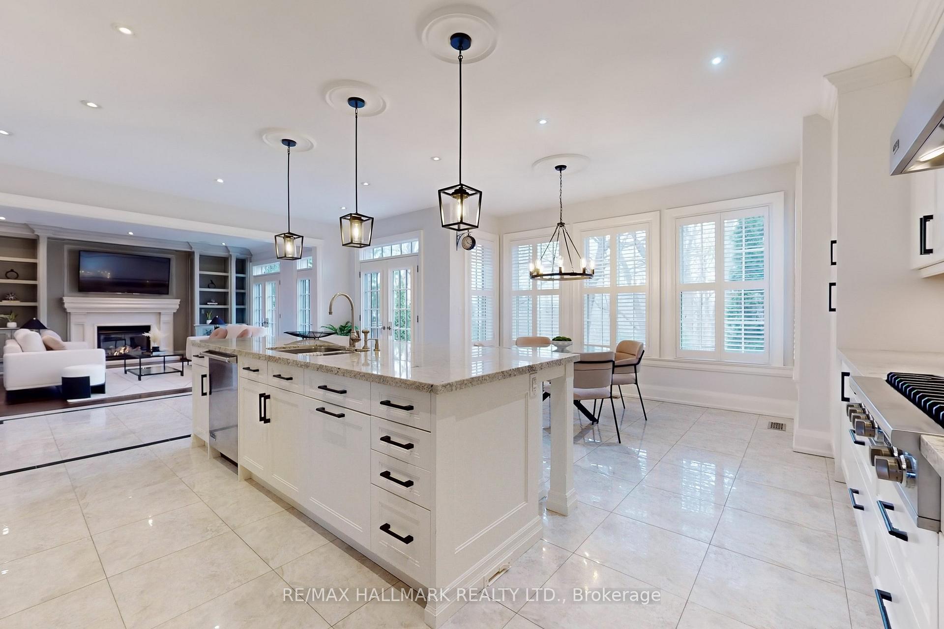 Photo 16 of 194 Parkview Hill Crescent, Toronto, O'Connor-Parkview — HOMEH