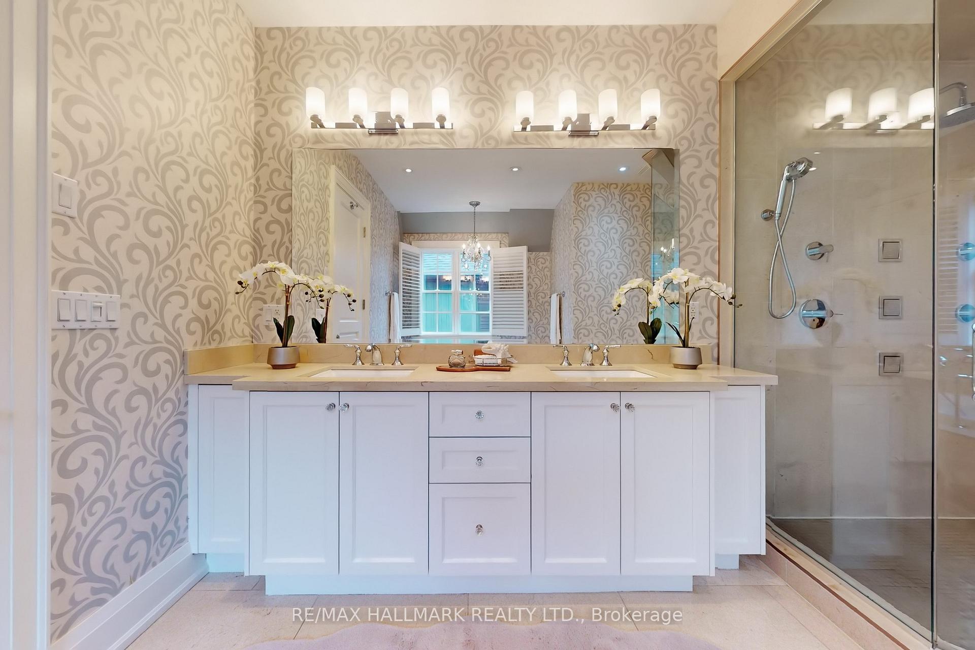 Photo 21 of 194 Parkview Hill Crescent, Toronto, O'Connor-Parkview — HOMEH