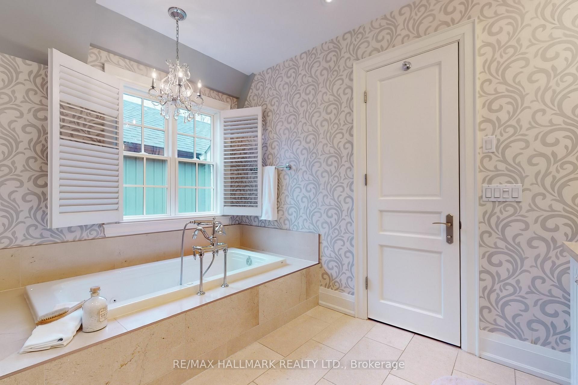 Photo 22 of 194 Parkview Hill Crescent, Toronto, O'Connor-Parkview — HOMEH