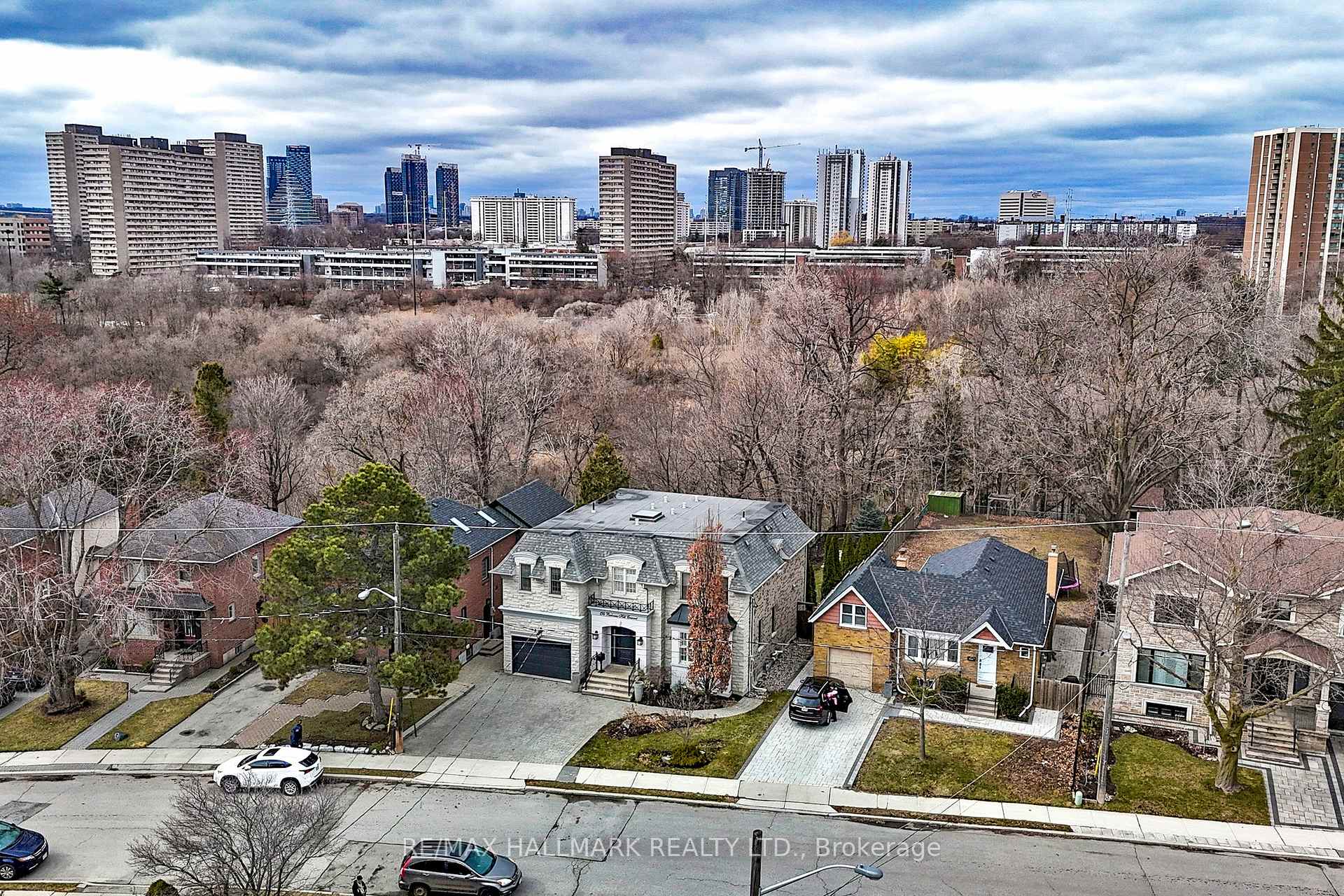 Photo 40 of 194 Parkview Hill Crescent, Toronto, O'Connor-Parkview — HOMEH