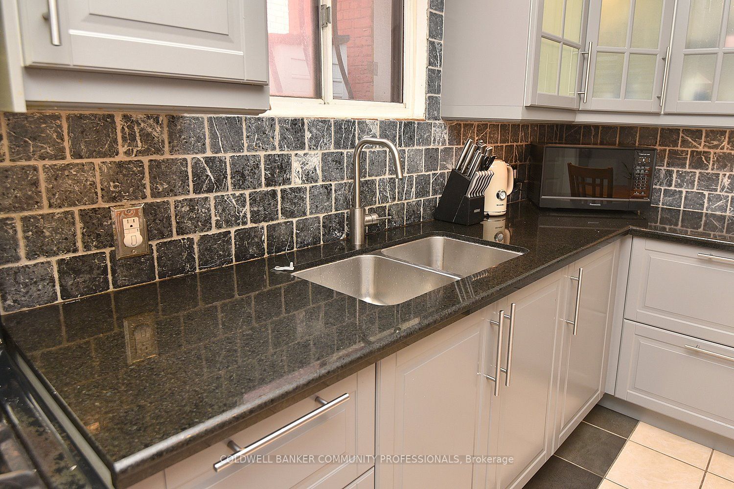 Photo 58 of 189 East Avenue N, Hamilton, Landsdale — HOMEH