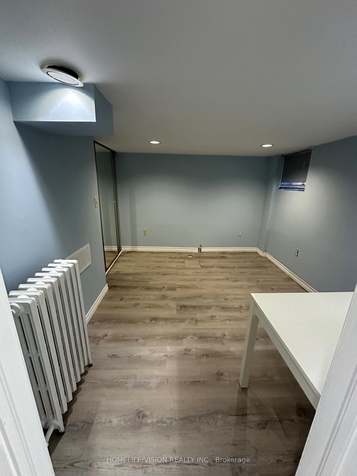 Photo 41 of 29 Glencrest Boulevard, Toronto, O'Connor-Parkview — HOMEH
