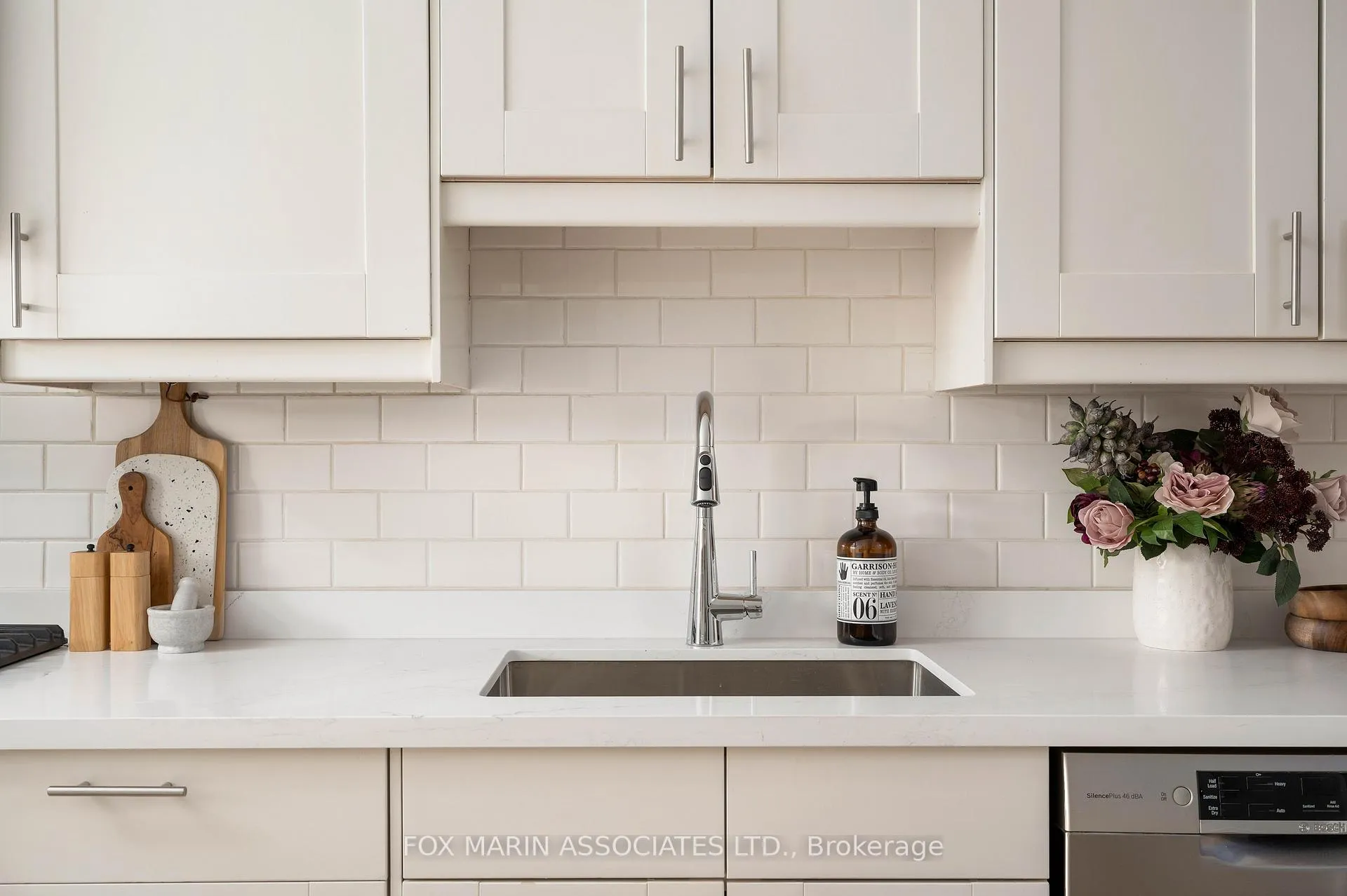Photo 15 of 34 Lewis Street, Toronto, South Riverdale — HOMEH