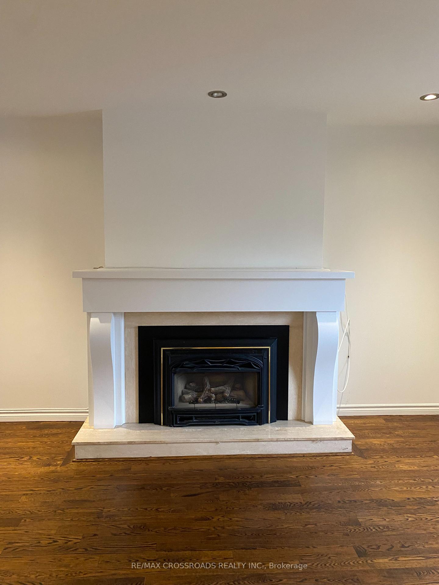 Photo 6 of 1076 Logan Avenue, Toronto, Broadview North — HOMEH