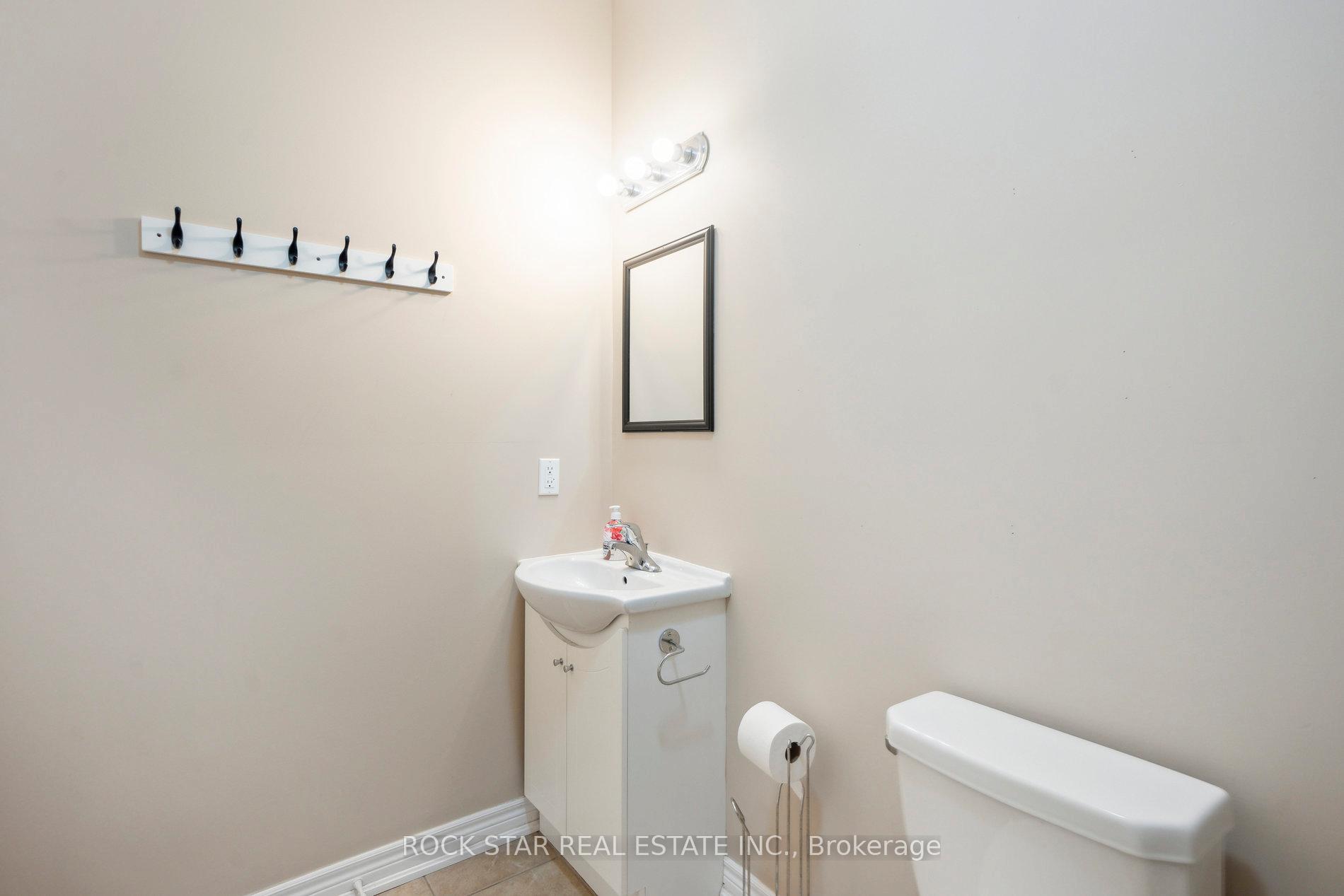 Photo 11 of 83 Wellington Street N, Thorold, Thorold Downtown — HOMEH