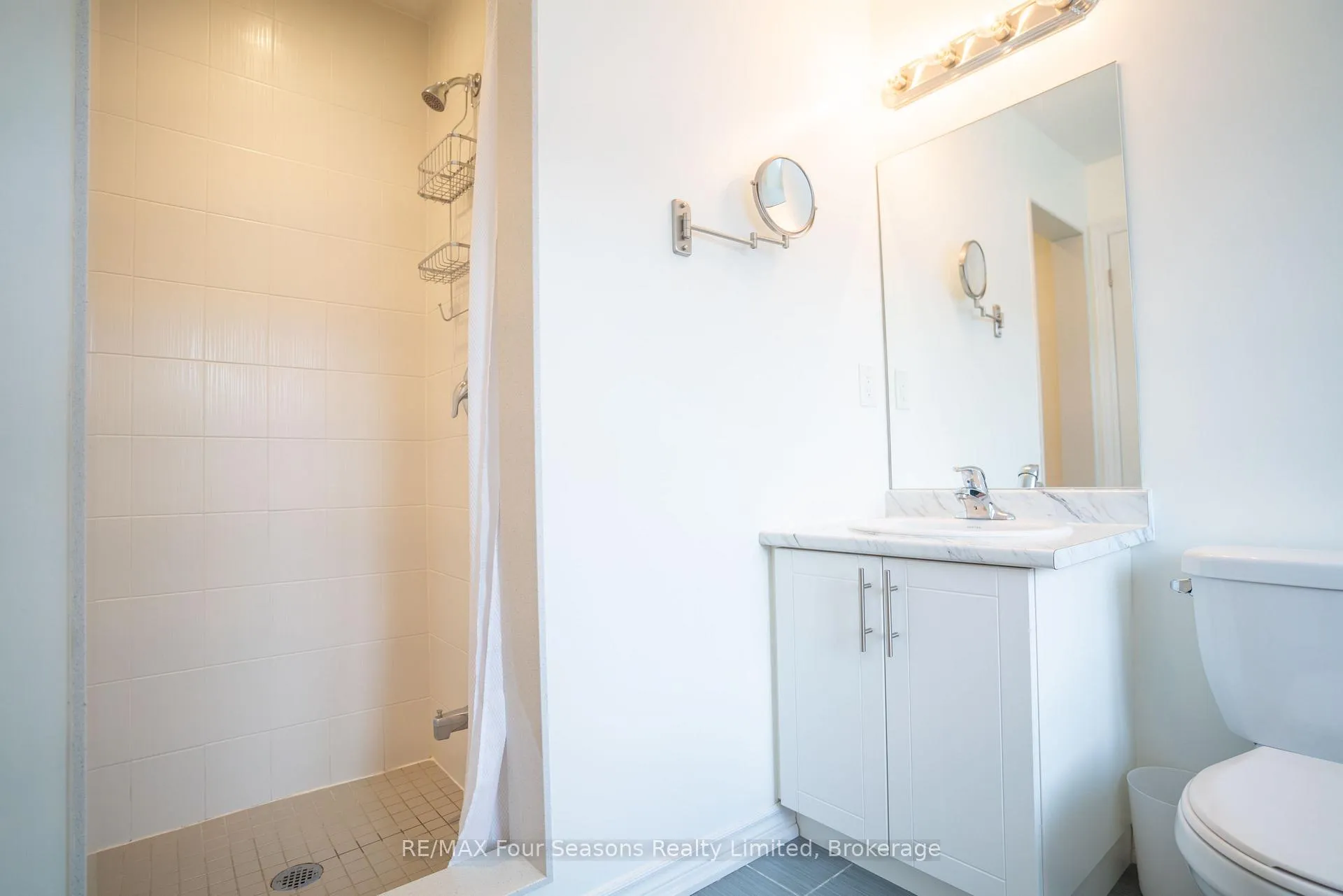 Photo 19 of 42 Lett Avenue, Collingwood — HOMEH
