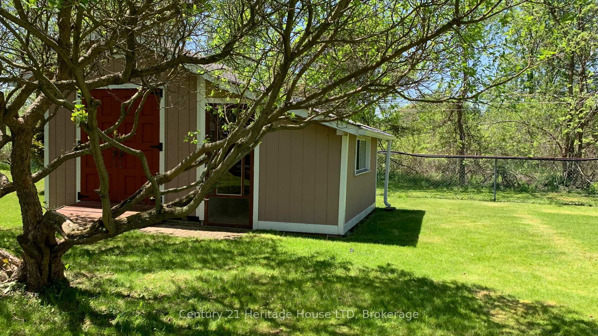 Photo 5 of 2764 Port Robinson Road, Thorold, Hurricane/Merrittville — HOMEH