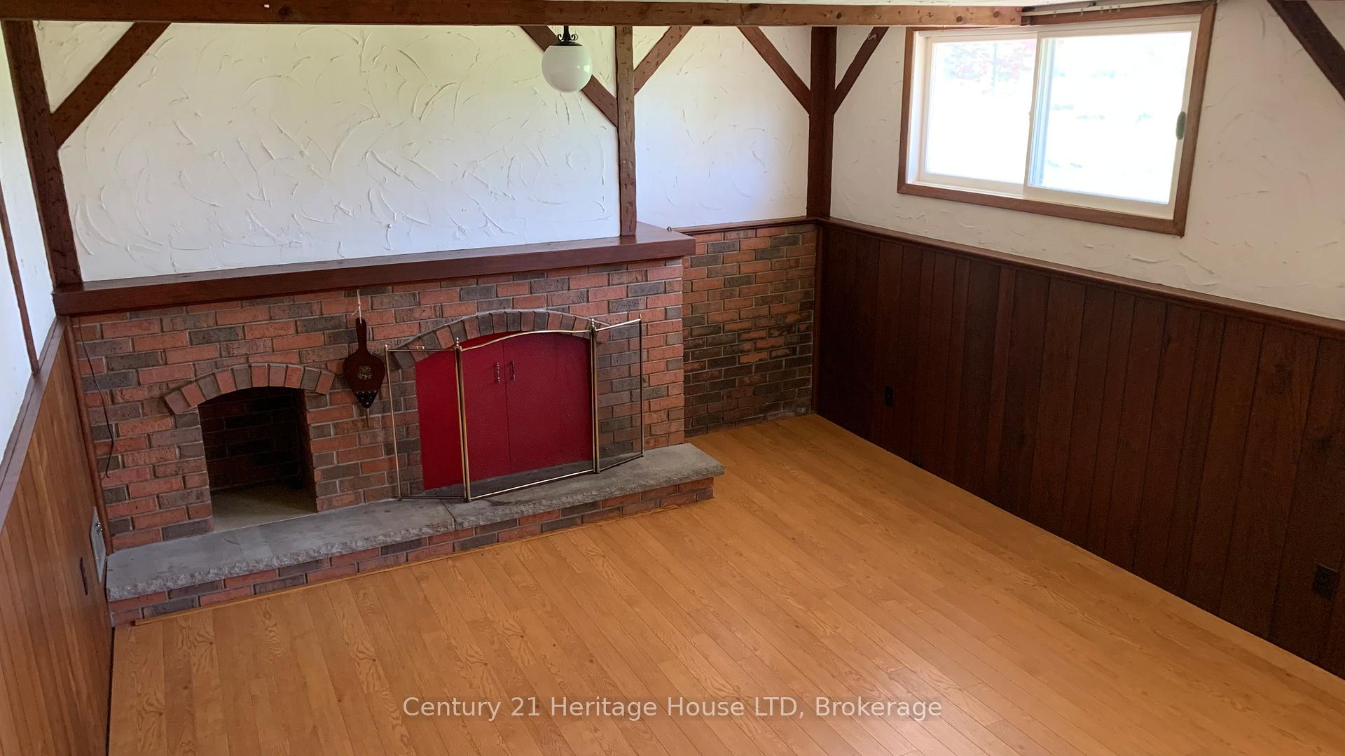 Photo 25 of 2764 Port Robinson Road, Thorold, Hurricane/Merrittville — HOMEH
