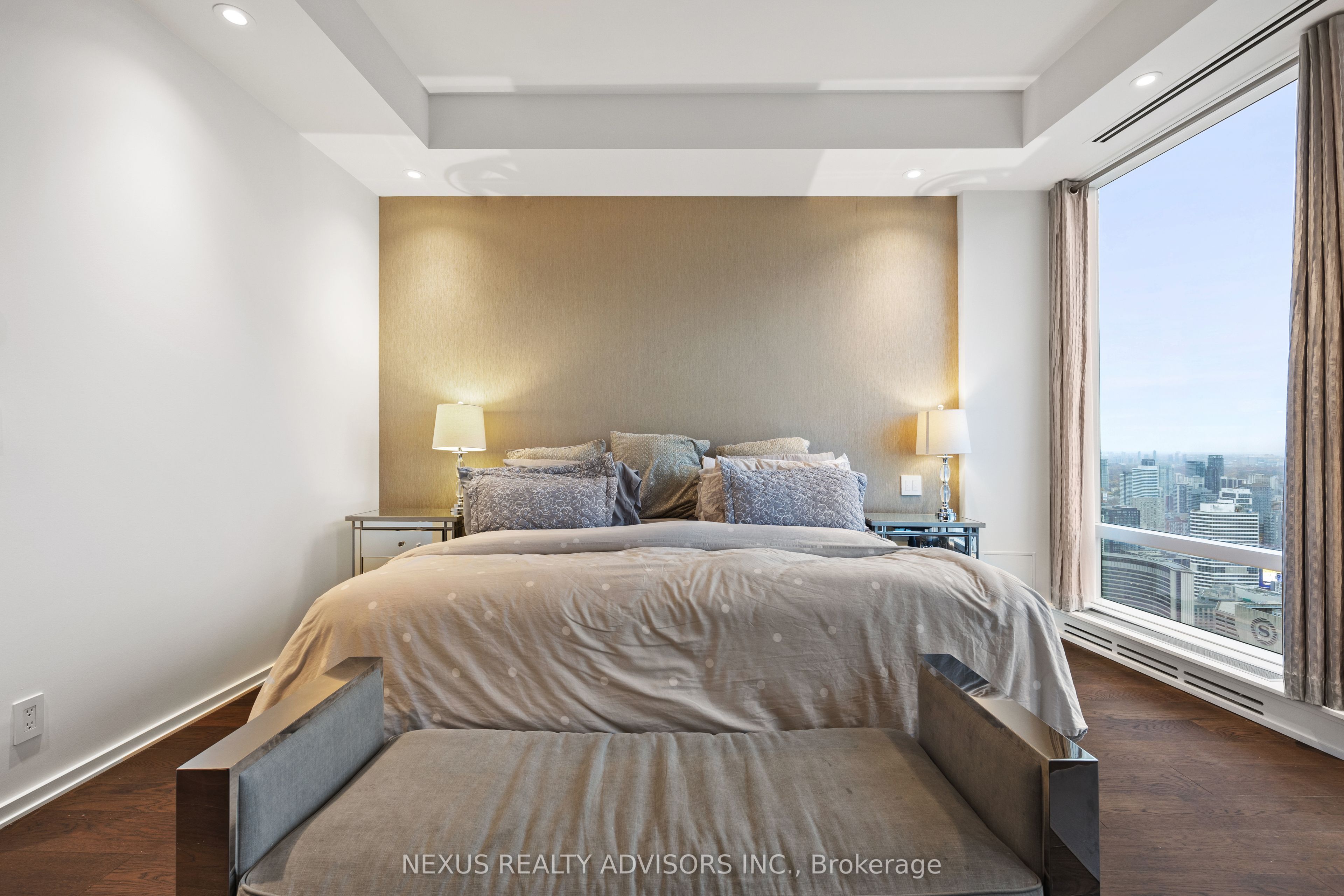 Photo 60 of Unit 6005, 180 University Avenue, Toronto, University — HOMEH