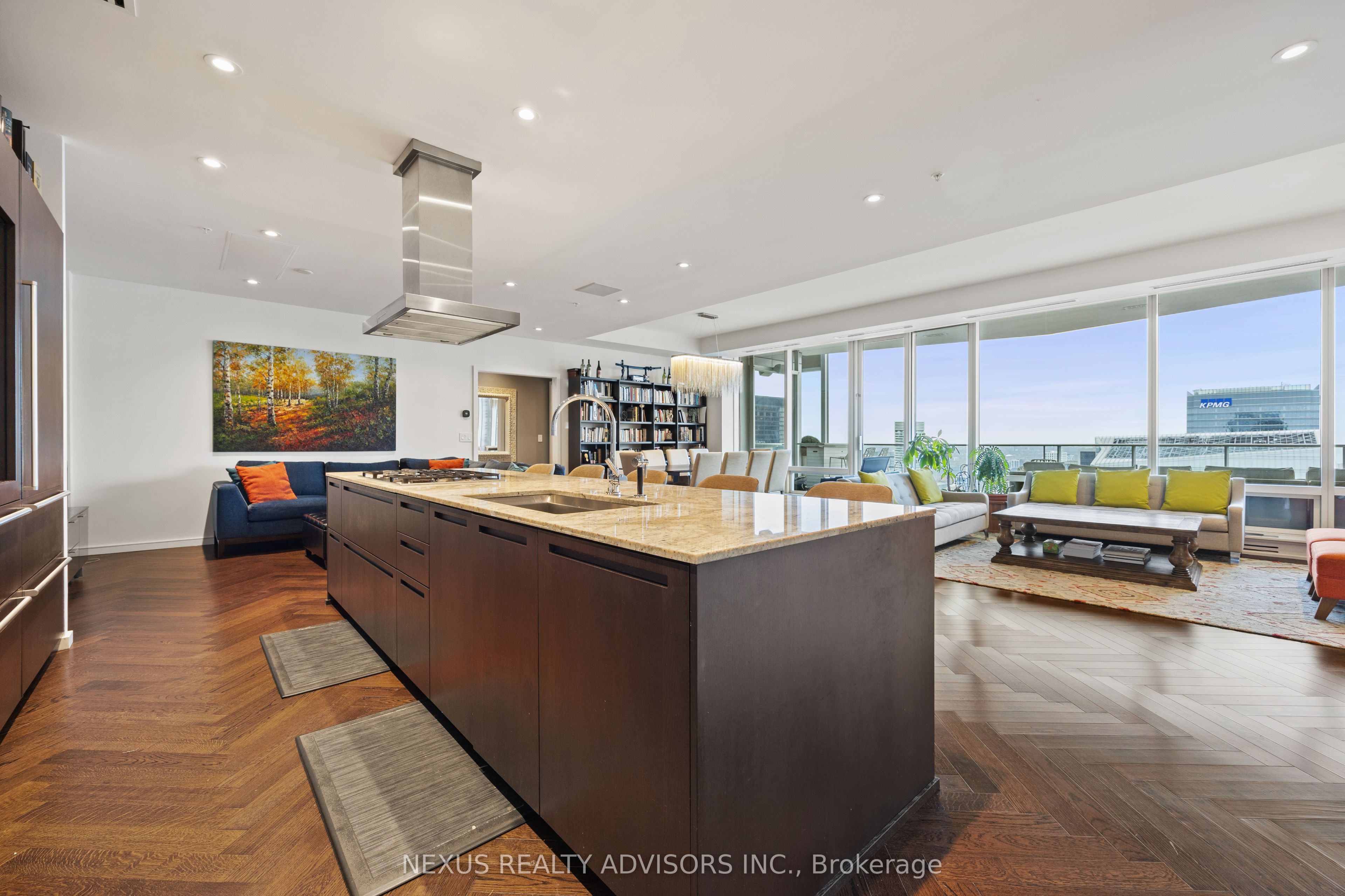 Photo 51 of Unit 6005, 180 University Avenue, Toronto, University — HOMEH