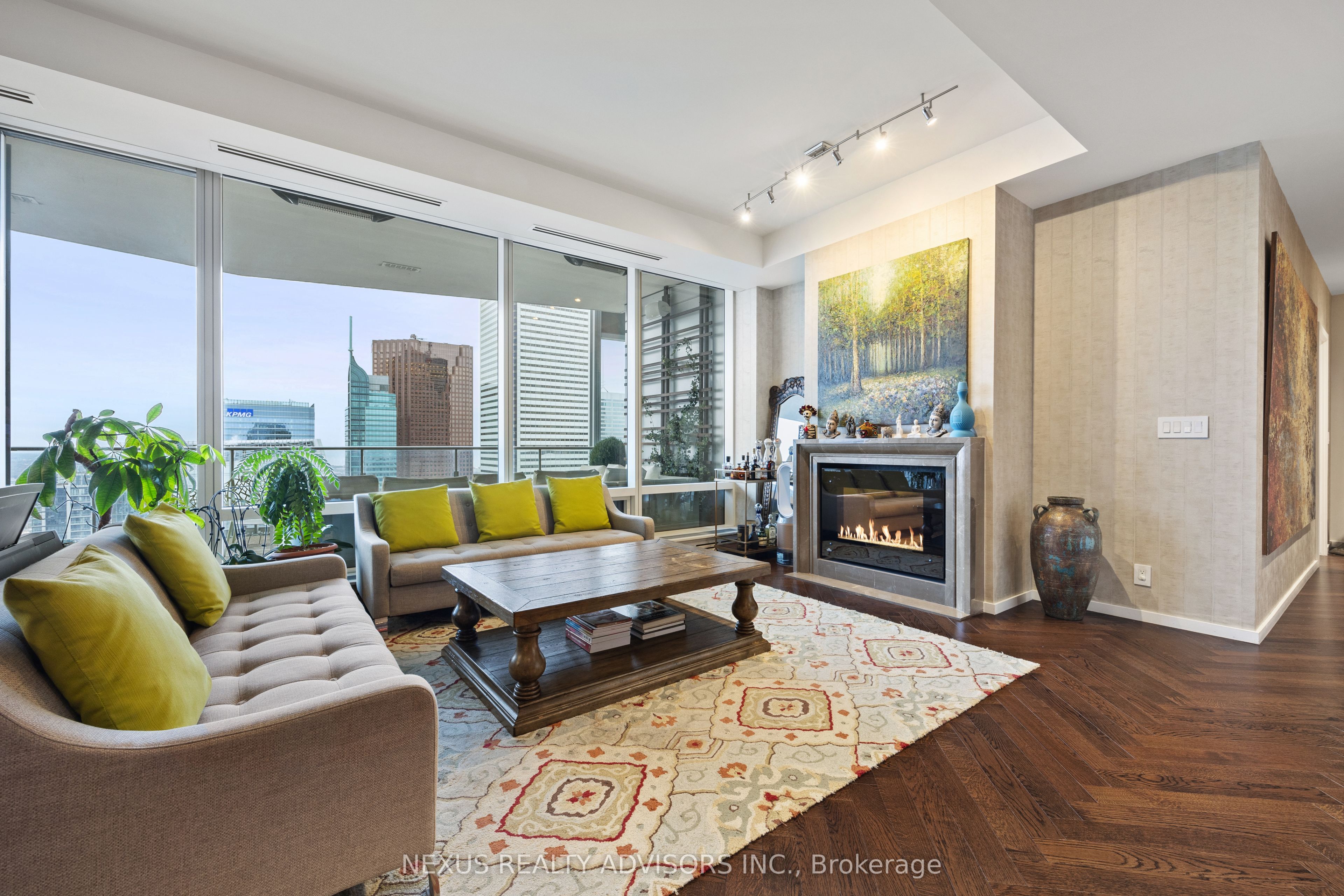 Photo 44 of Unit 6005, 180 University Avenue, Toronto, University — HOMEH