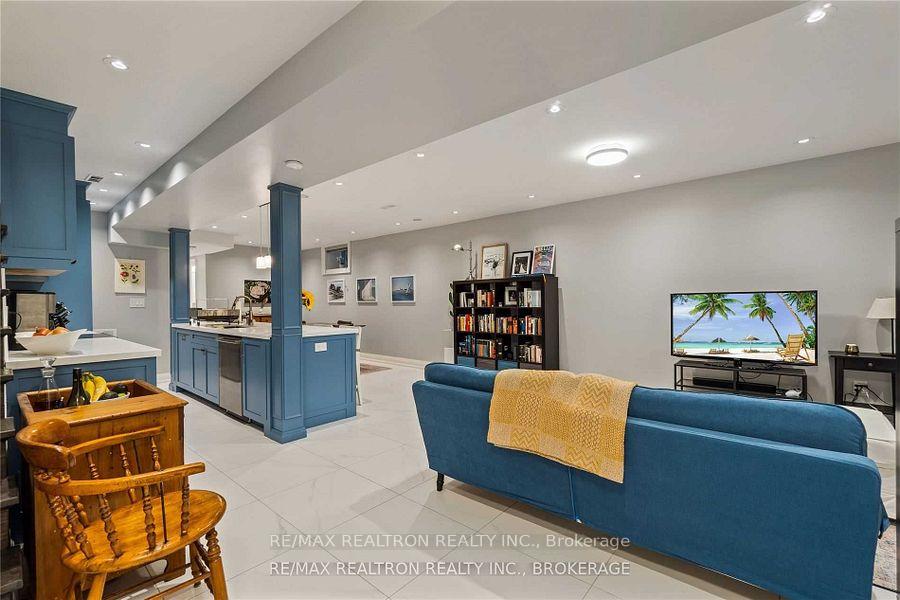 Photo 11 of Unit Lower, 119 Balmoral Avenue, Toronto, Yonge-St. Clair — HOMEH